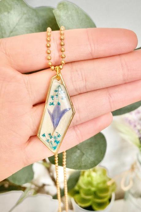 Real pressed dried flowers/ Irregular shape long necklace